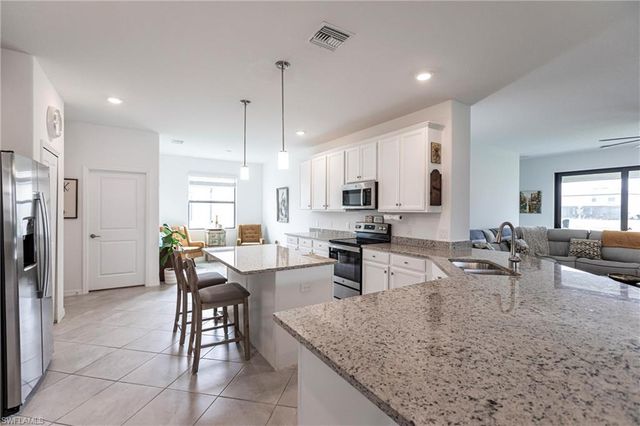 3413 Nombella CT, Fort Myers, FL 33905