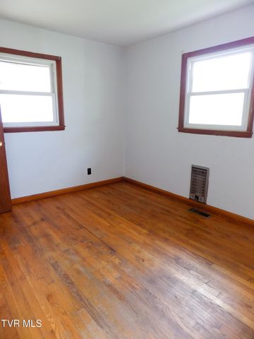 603 Watterson Street, Rogersville, TN 37857