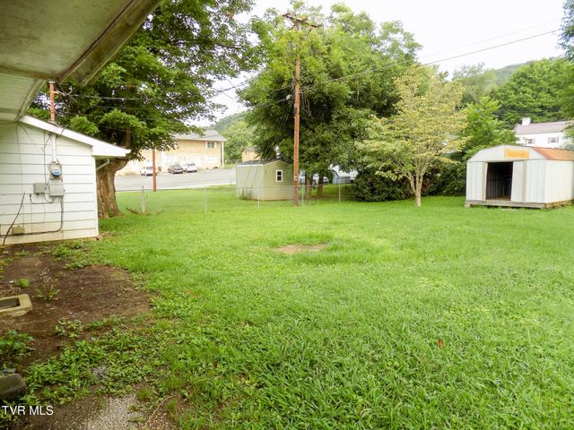 603 Watterson Street, Rogersville, TN 37857