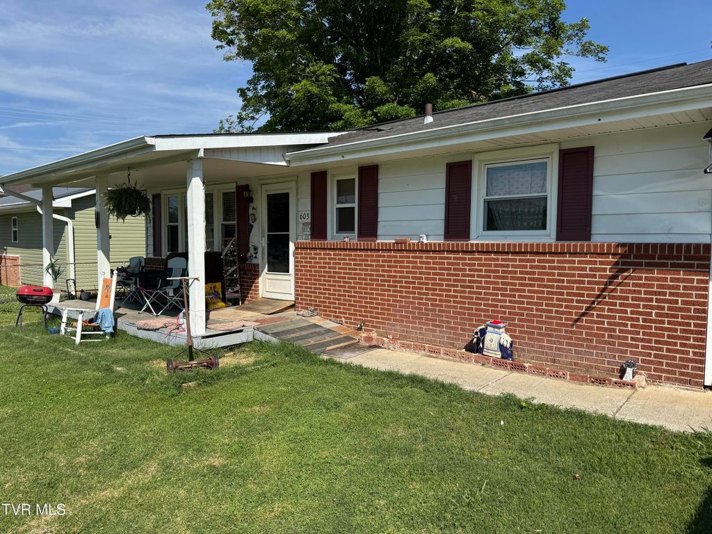 603 Watterson Street, Rogersville, TN 37857