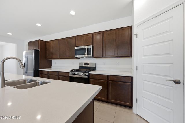 3810 N 101st Drive, Avondale, AZ 85392