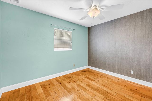 743 41ST AVENUE NE, St Petersburg, FL 33703