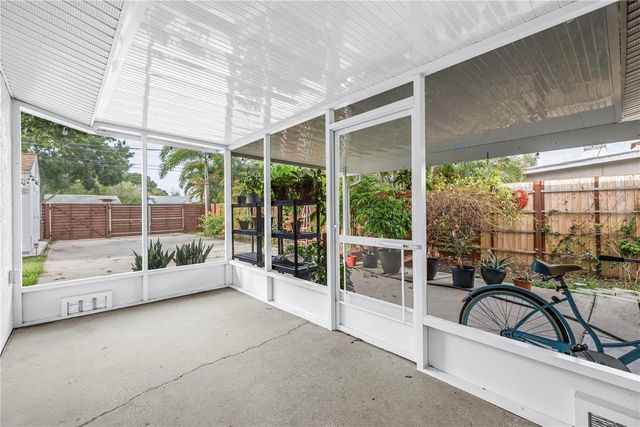 743 41ST AVENUE NE, St Petersburg, FL 33703