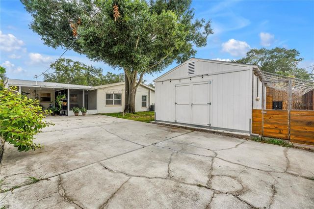 743 41ST AVENUE NE, St Petersburg, FL 33703