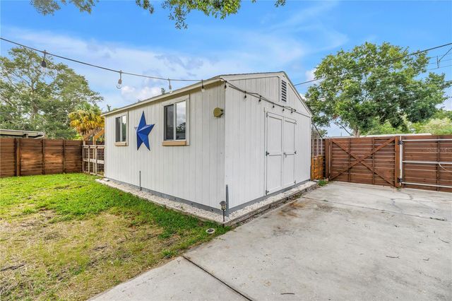 743 41ST AVENUE NE, St Petersburg, FL 33703