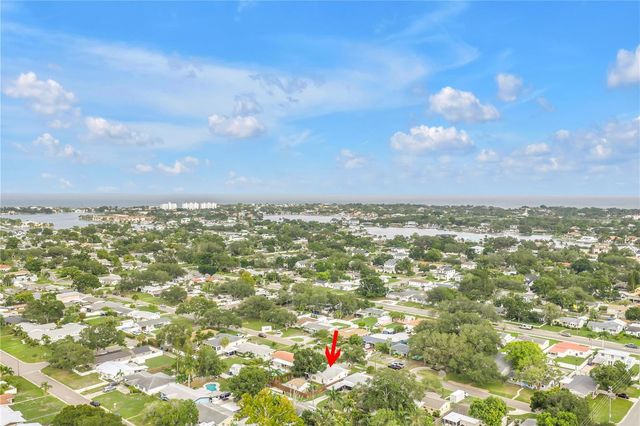 743 41ST AVENUE NE, St Petersburg, FL 33703