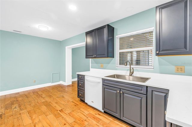 743 41ST AVENUE NE, St Petersburg, FL 33703