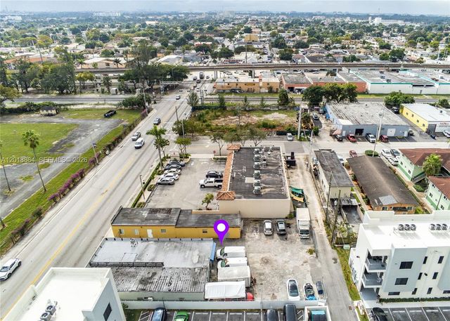 2230 Palm Ave, Hialeah, FL 33010