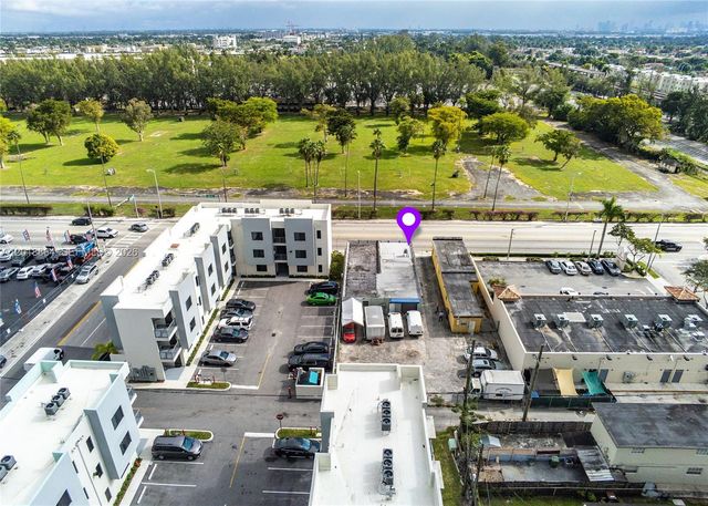 2230 Palm Ave, Hialeah, FL 33010