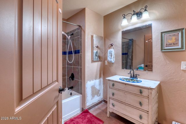 5520 N DESERT MOUNTAIN Trail, Bisbee, AZ 85603