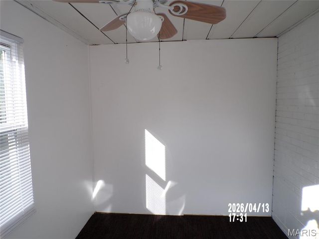 6783 Kenwood Drive, Northwoods, MO 63121
