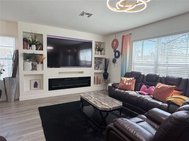 375 NOVA DRIVE, Davenport, FL 33837