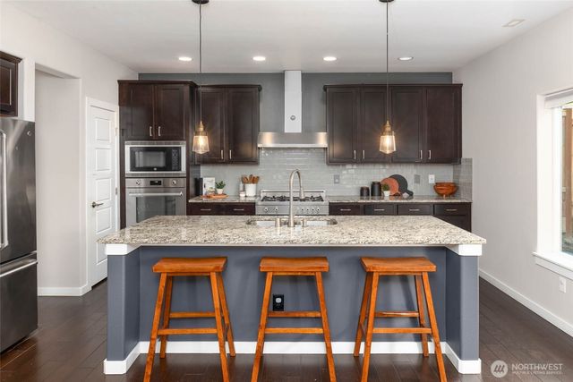 10219 125th Avenue NE, Kirkland, WA 98033