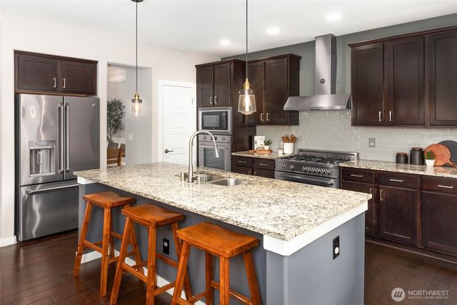 10219 125th Avenue NE, Kirkland, WA 98033