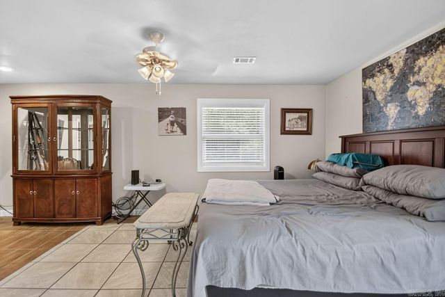 4266 MCGEE RD, Benton, AR 72019
