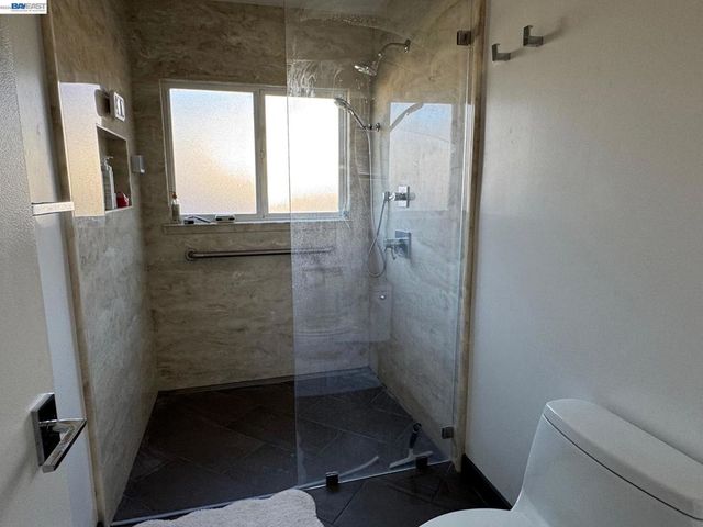 1233 Belknap Ct, Cupertino, CA 95014