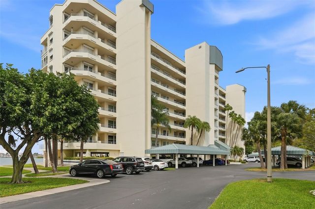 7932 SAILBOAT KEY BOULEVARD S 806, South Pasadena, FL 33707