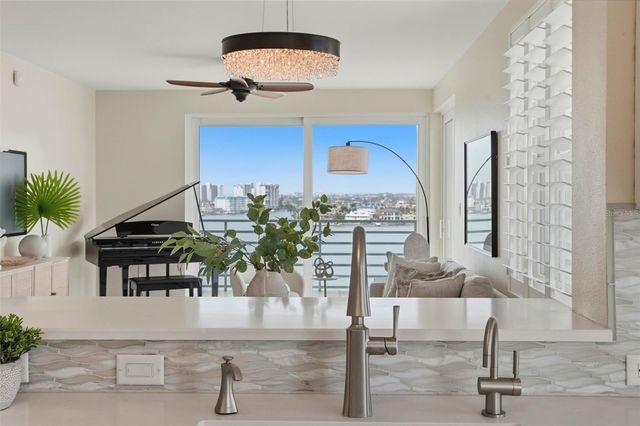 7932 SAILBOAT KEY BOULEVARD S 806, South Pasadena, FL 33707