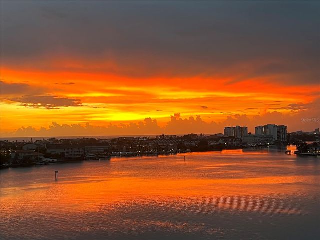 7932 SAILBOAT KEY BOULEVARD S 806, South Pasadena, FL 33707