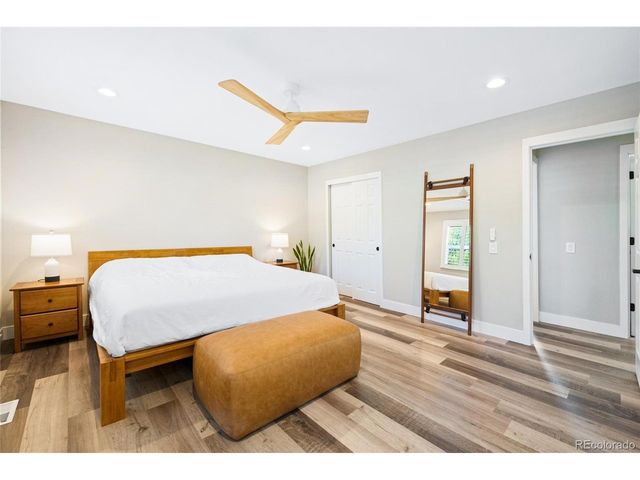 9012 W Center Ave, Lakewood, CO 80226
