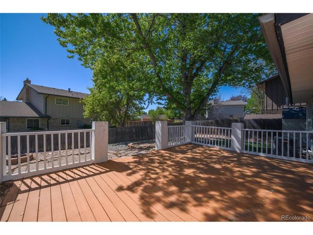 9012 W Center Ave, Lakewood, CO 80226