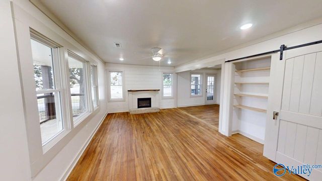 924 Guntersville Road, Arab, AL 35016