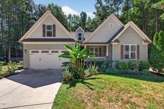 20 Oak Hollow Court, Louisburg, NC 27549