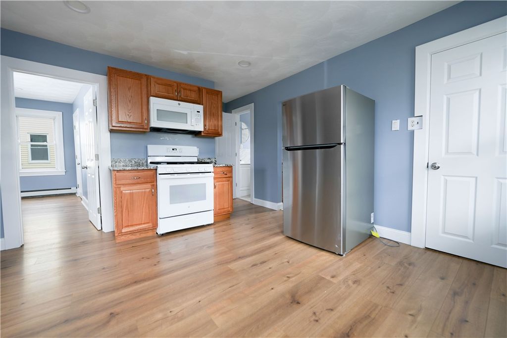 167 Baxter Street 2, Pawtucket, RI 02861