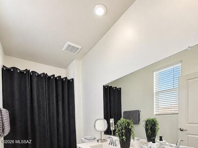 5222 E Carambola Court, Tucson, AZ 85756