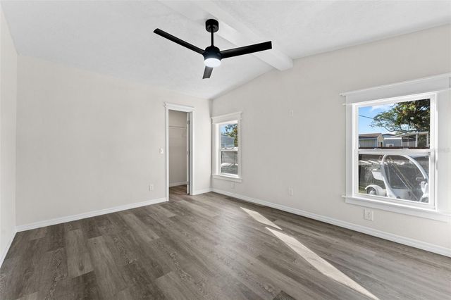 142 N INDIAN RIVER DRIVE N, Edgewater, FL 32141