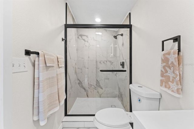 142 N INDIAN RIVER DRIVE N, Edgewater, FL 32141