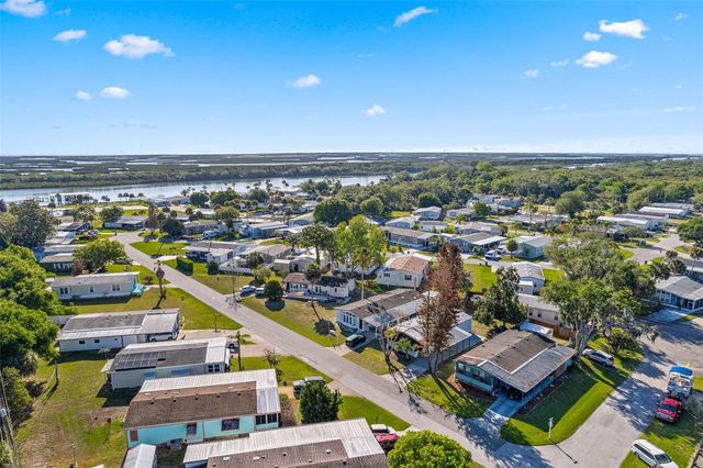 142 N INDIAN RIVER DRIVE N, Edgewater, FL 32141