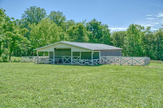 427 Frank Sims Rd, Sparta, TN 38583
