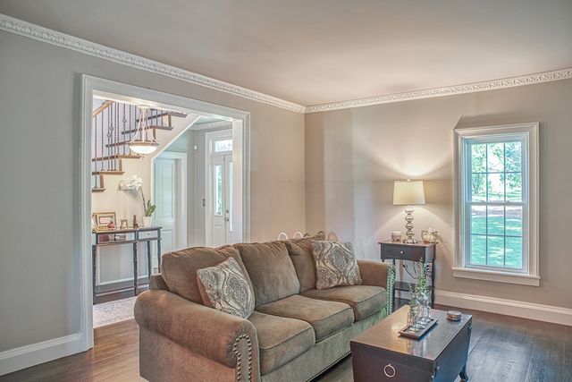 427 Frank Sims Rd, Sparta, TN 38583
