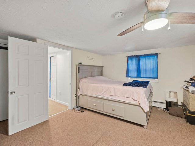 117 Pond Street, Newton, NH 03858