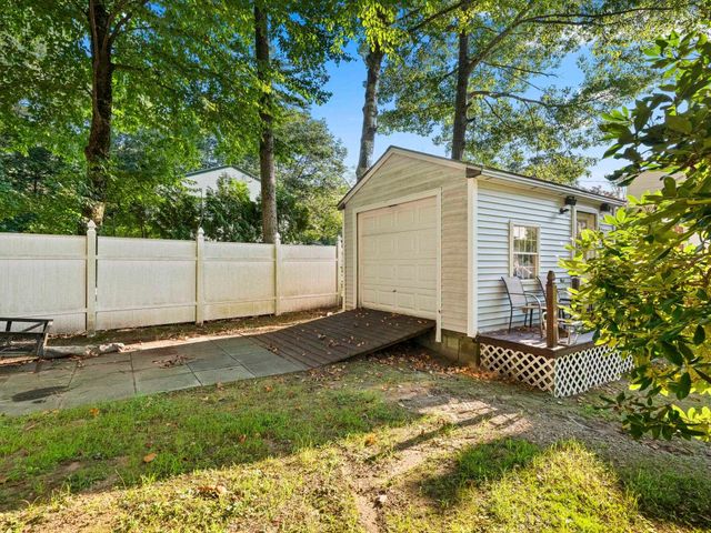 117 Pond Street, Newton, NH 03858
