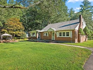 117 Pond Street, Newton, NH 03858