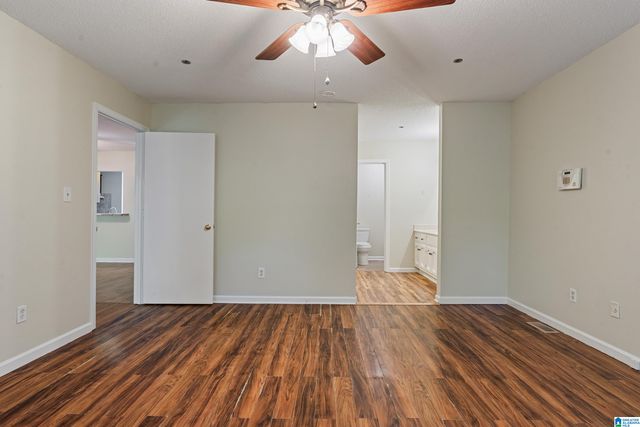 1129 KING ARTHUR COURT, Alabaster, AL 35007