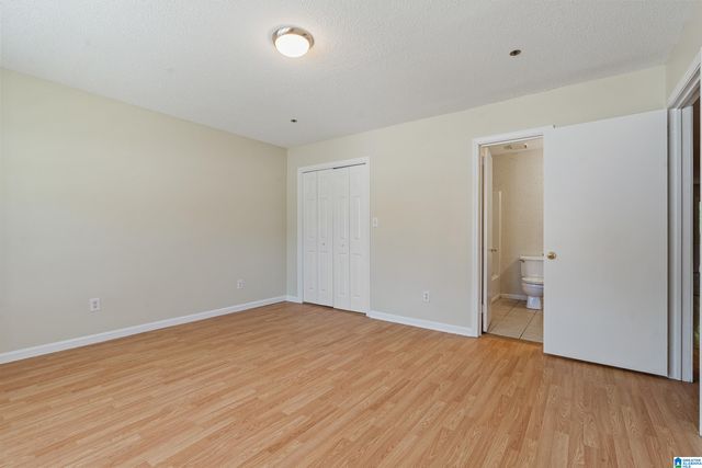 1129 KING ARTHUR COURT, Alabaster, AL 35007