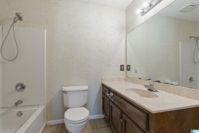 1129 KING ARTHUR COURT, Alabaster, AL 35007