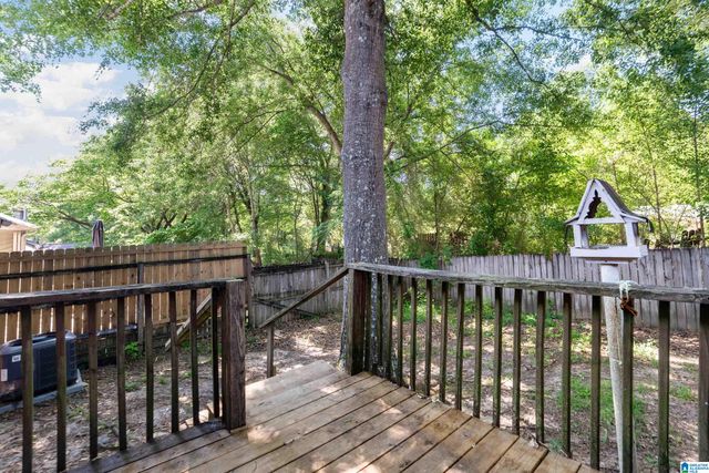 1129 KING ARTHUR COURT, Alabaster, AL 35007