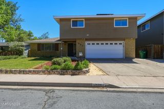 201 Simone Avenue, Carson City, NV 89701