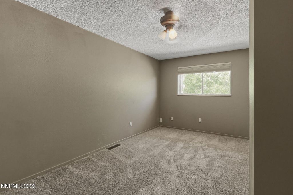 Image 25 of property listing at 201 Simone Avenue, Carson City, NV 89701
