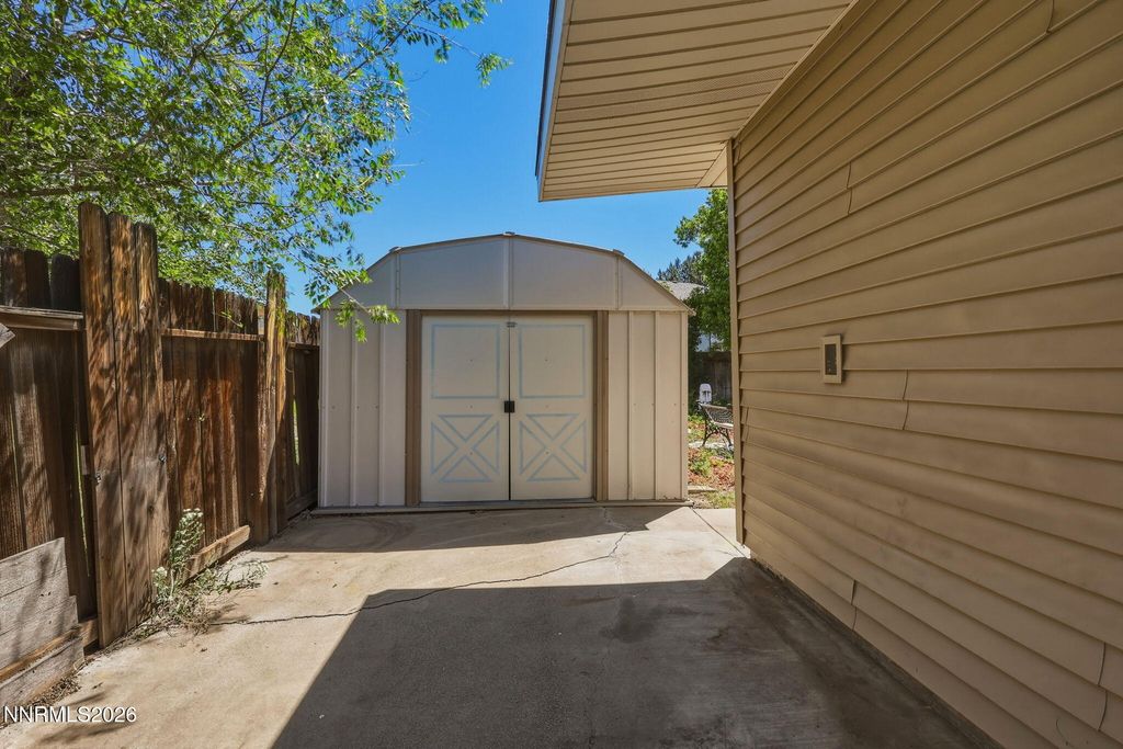 Image 34 of property listing at 201 Simone Avenue, Carson City, NV 89701