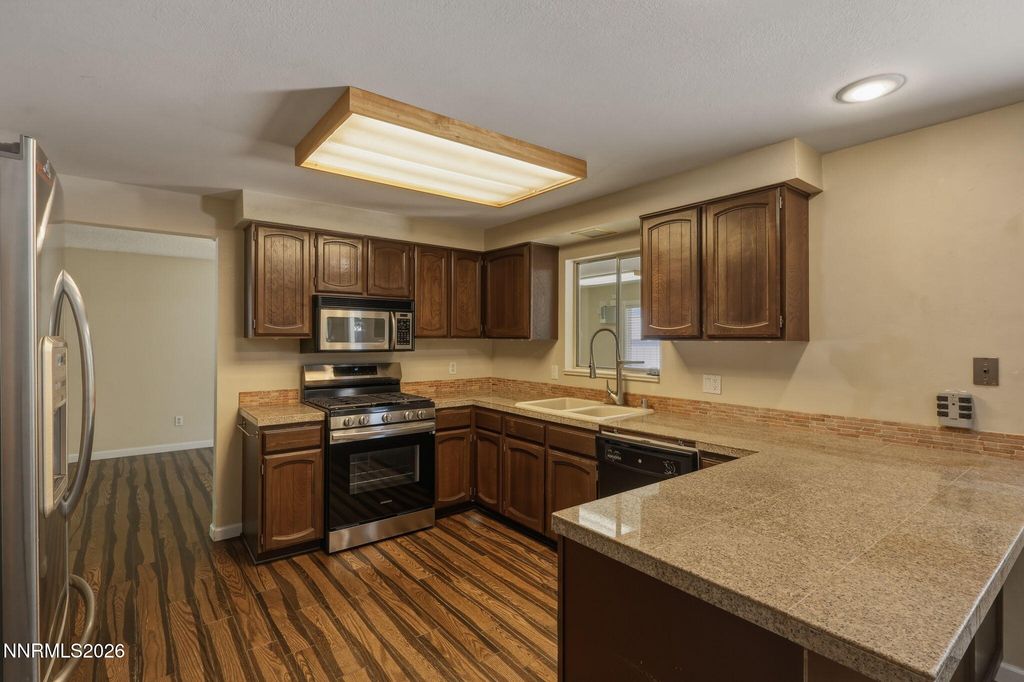Image 9 of property listing at 201 Simone Avenue, Carson City, NV 89701