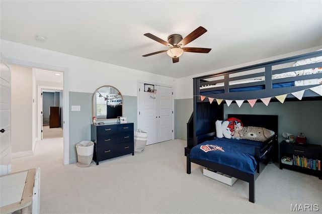 6980 Tholozan Avenue, St Louis, MO 63109