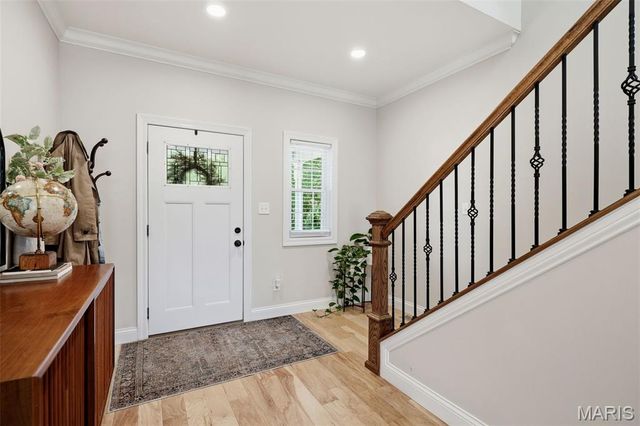 6980 Tholozan Avenue, St Louis, MO 63109