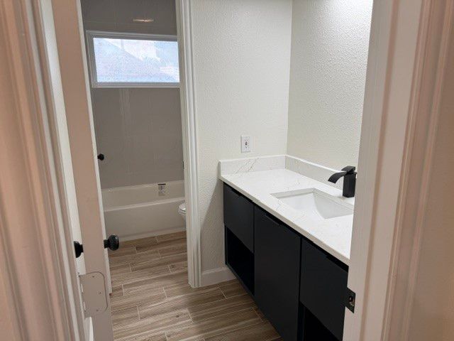 618 W Muirfield Road, Garland, TX 75044