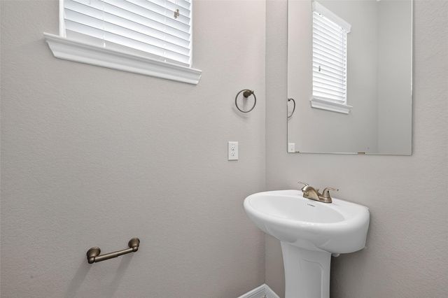18724 Crescent Trails Circle, Montgomery, TX 77356