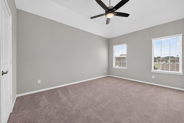18724 Crescent Trails Circle, Montgomery, TX 77356